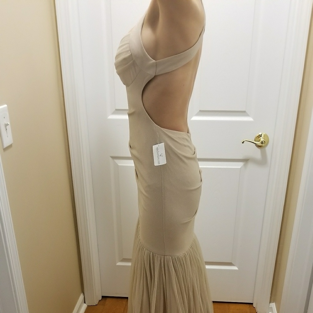 Dress - Picture 5 of 5